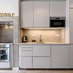 Guestready - Elegant Apartment With Private Terrace In Martires Da Patria